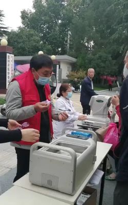 蓝田县老年科协联合多部门开展科普宣传服务，惠及社区居民